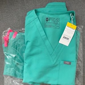 Sold out figs scrubs